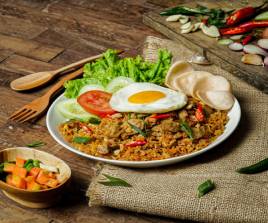 NASI GORENG TELUR